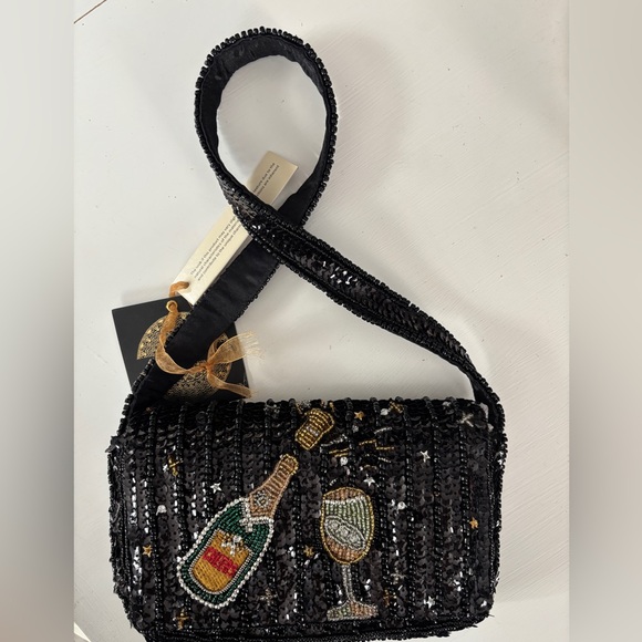 Viral beaded bag TJMaxx NWT New York, party, club ready! Champagne, Cheers - Picture 5 of 5